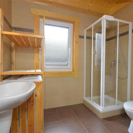 Seven - By Alpen Holiday home