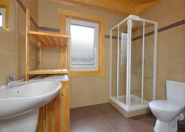 Seven - By Alpen Holiday home